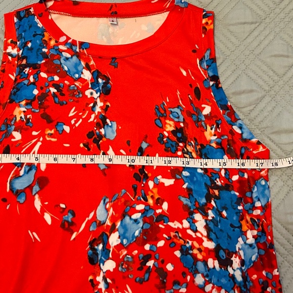 Women’s Red Tank Top, NEVER WORN, Size Small - Picture 4 of 7